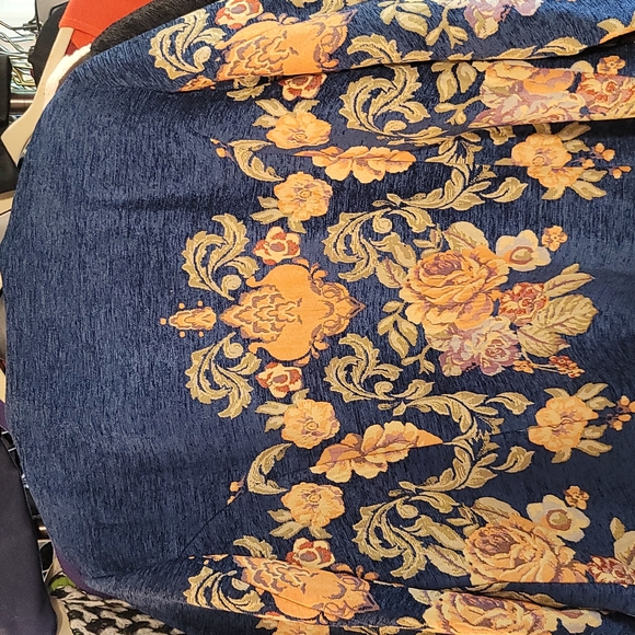 Jacket - Picture 3 of 4